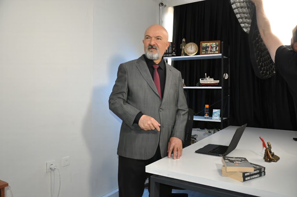 Şair Mehmet Seydiyaroğlu